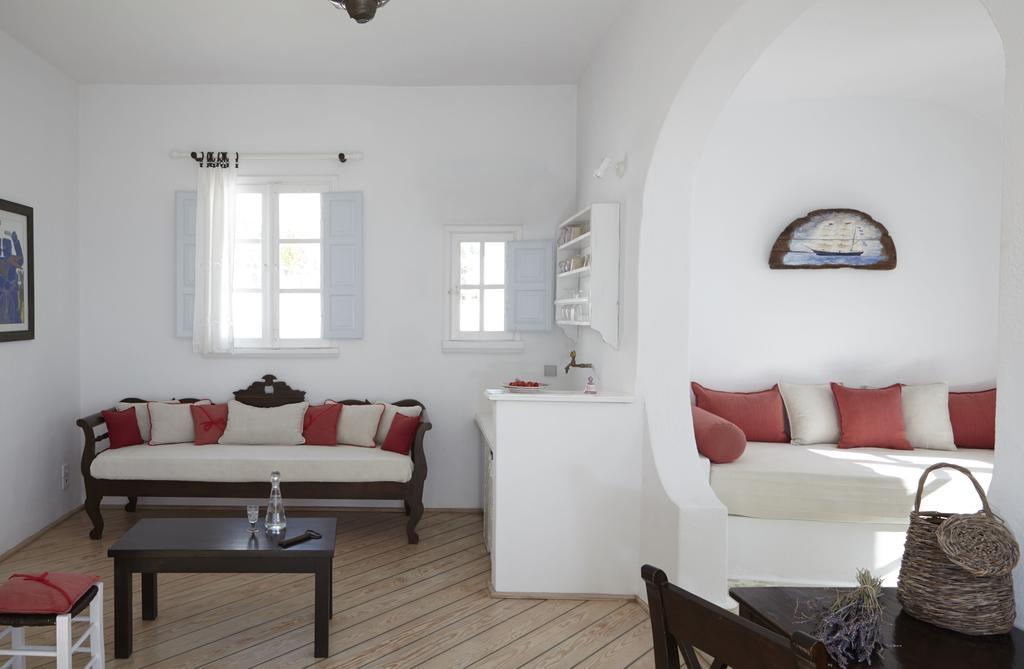 Altana Heritage Suites Imerovigli  Værelse billede